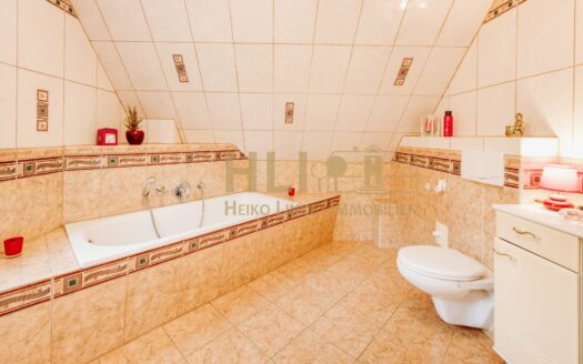 Obj.: 236 / Modernes EFH mit Keller in Waldesruh!