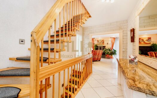 Obj.: 236 / Modernes EFH mit Keller in Waldesruh!