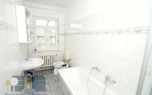 Obj.: 246 / Mehrfamilienhaus mit Ausbaureserve und herrlichem Gartengrundstück!