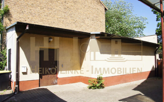 Obj.: 243 / Sanierungsbedürftiges Stadthaus mit Ladengeschäft für Enthusiasten!