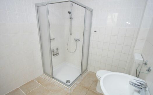 Obj.: 089 / Das etwas andere Zweifamilienhaus!