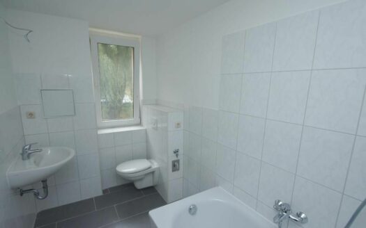 Obj.: 011 / Drei Zimmer mit Blick ins Grüne!