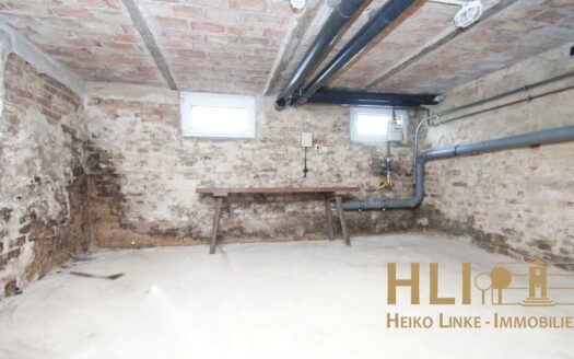 Obj.: 267 / Handwerkerobjekt mit traumhaftem Grundstück!