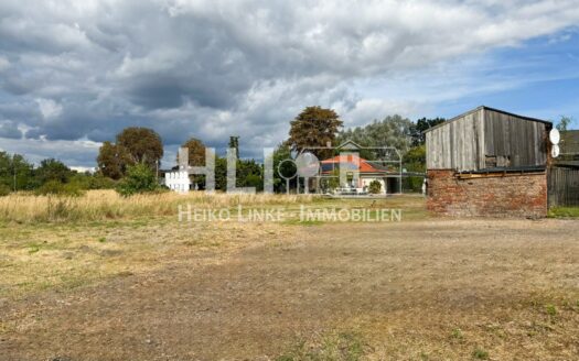 Obj.: 306 / Sonniges Bauland am Feldrand!