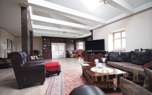 Obj.: 275 / Großzügige Luxuswohnung auf dem Land!