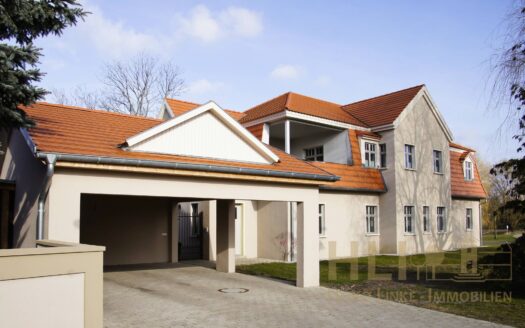 Obj.: 275 / Großzügige Luxuswohnung auf dem Land!