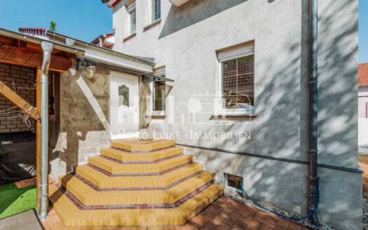 Obj.: 237 / Modernes Einfamilienhaus mit Remise und großem Grundstück im Zentrum von Werder