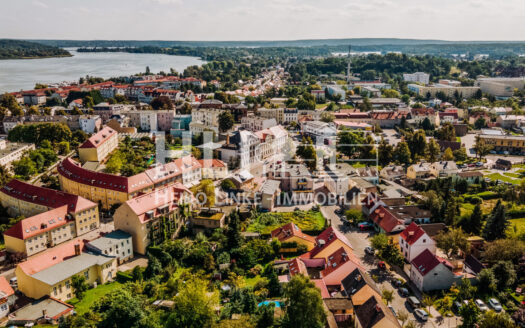 Obj.: 237 / Modernes Einfamilienhaus mit Remise und großem Grundstück im Zentrum von Werder
