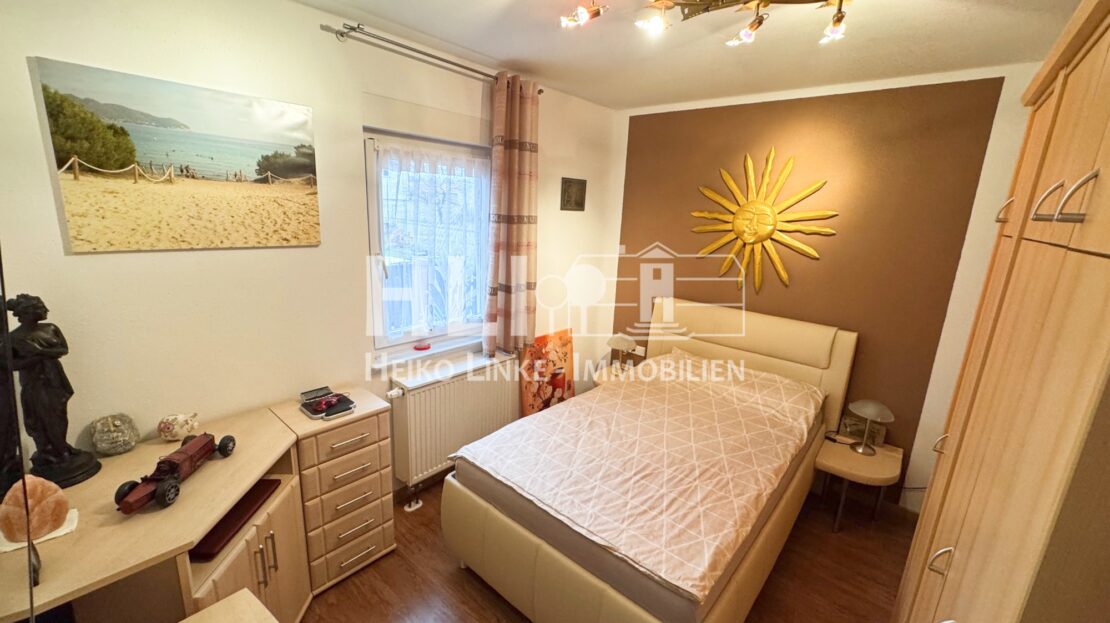 kleineres Schlafzimmer