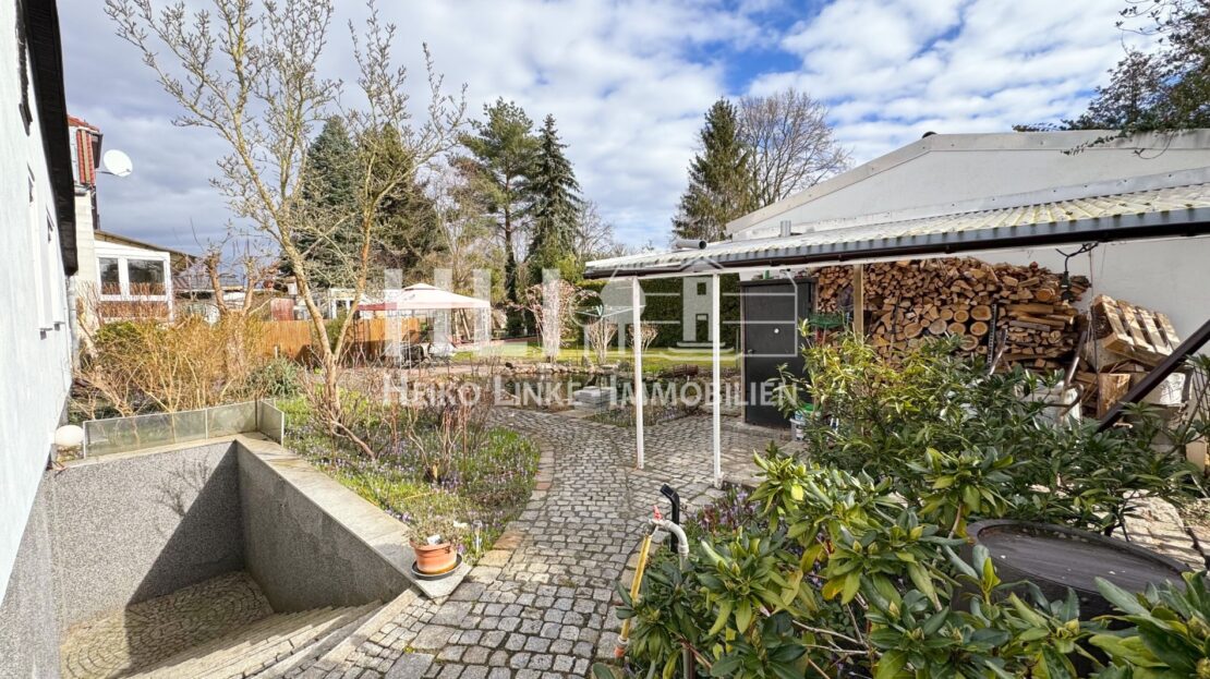 Garten hinten