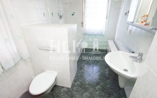 Obj.: 296 / Charmantes Wochenendhaus für die schönste Zeit des Jahres!