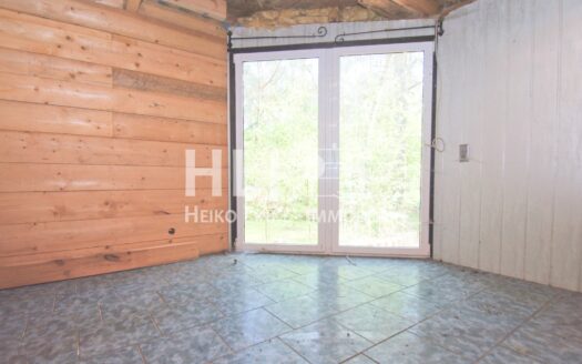 Obj.: 296 / Charmantes Wochenendhaus für die schönste Zeit des Jahres!