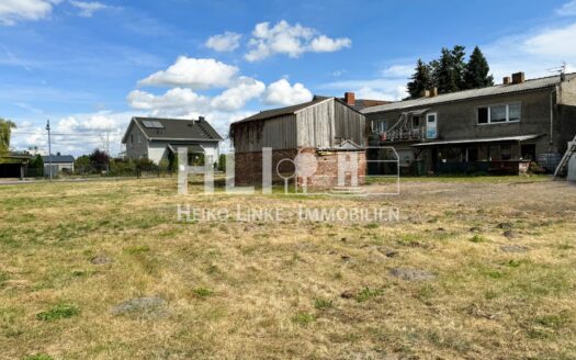 Obj.: 306 / Sonniges Bauland am Feldrand!