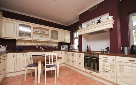 Obj.: 326 / Großzügige Luxuswohnung auf dem Land!