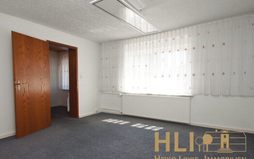 Büro- oder Praxisräume zur vielfältigen Nutzung!